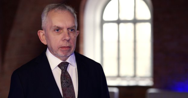 Polski system elektroenergetyczny wchodzi w etap głębokiej przebudowy. Kluczowe znaczenie będzie miało nie tylko to, ile energii zostanie wytworzone i z jakich źródeł, ale też czy sieć będzie w stanie bezpiecznie ją przesłać i zbilansować. Nowa strategia Polskich Sieci Elektroenergetycznych zakłada, że w ciągu najbliższej dekady system elektroenergetyczny będzie gotowy do pracy w warunkach niemal bezemisyjnego miksu. Na inwestycje potrzebne będzie ok. 75 mld zł.